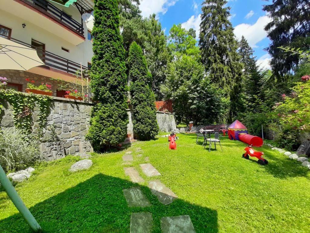 Vila Felix Hotel Sinaia Exterior photo